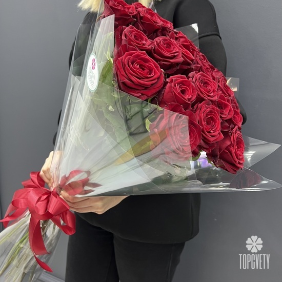 Букет из 25 красных роз 70 см №695