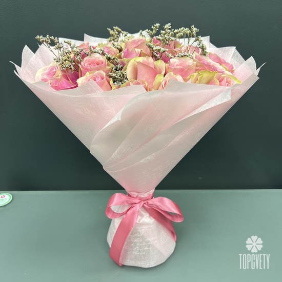 Букет из 25 розовых роз 40см