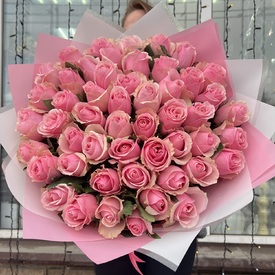 Букет из 51 розовой розы 50 см