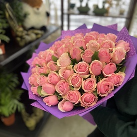 Букет из 51 розовой розы 40см